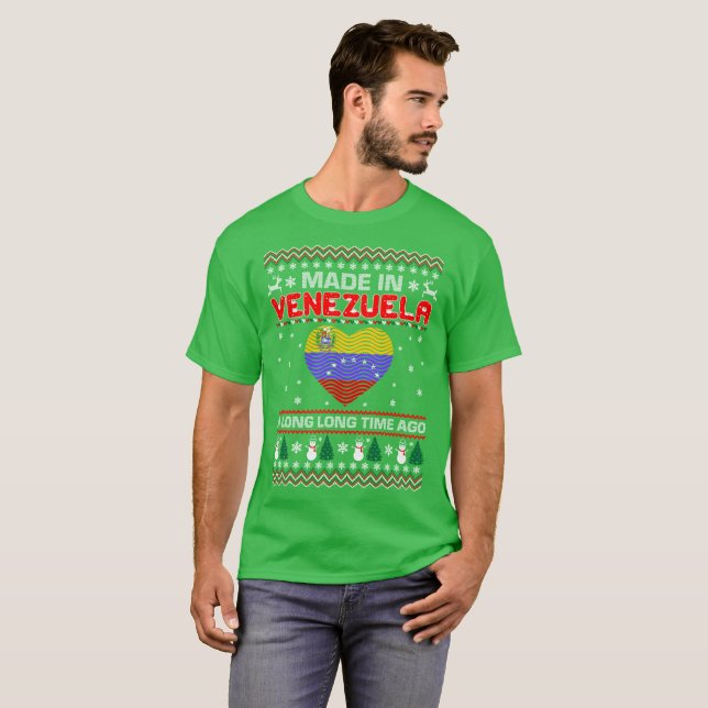 T-shirt Fait dans le chandail laid de Noël de pays du (Devant entier)