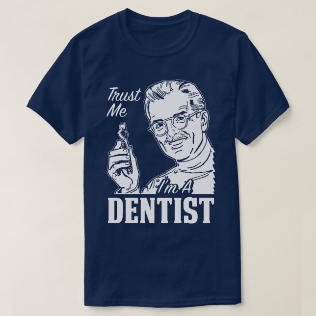 T-shirt Faites-moi confiance je suis une pièce en t (Design devant)