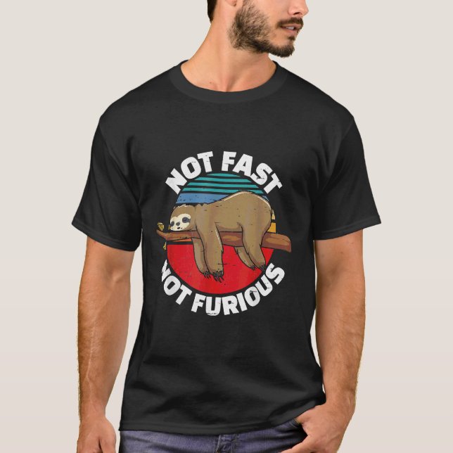 T-shirt Fantaisie Design Pas Rapide Pas Furieux Retro Vint (Devant)