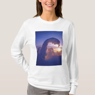 T-shirt Fantômes de neige dans la chaîne Whitefish du Mont