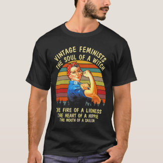 T-shirt Feministes L'Âme D'Une Sorcière Le Feu D'Un Liones