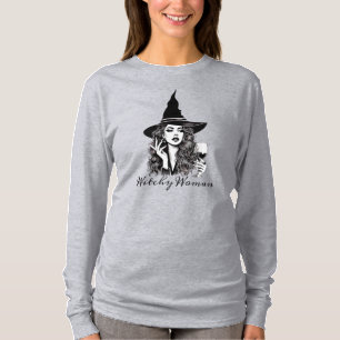 T-shirt Femme de cuisine, Sorcière noire élégante tenant d