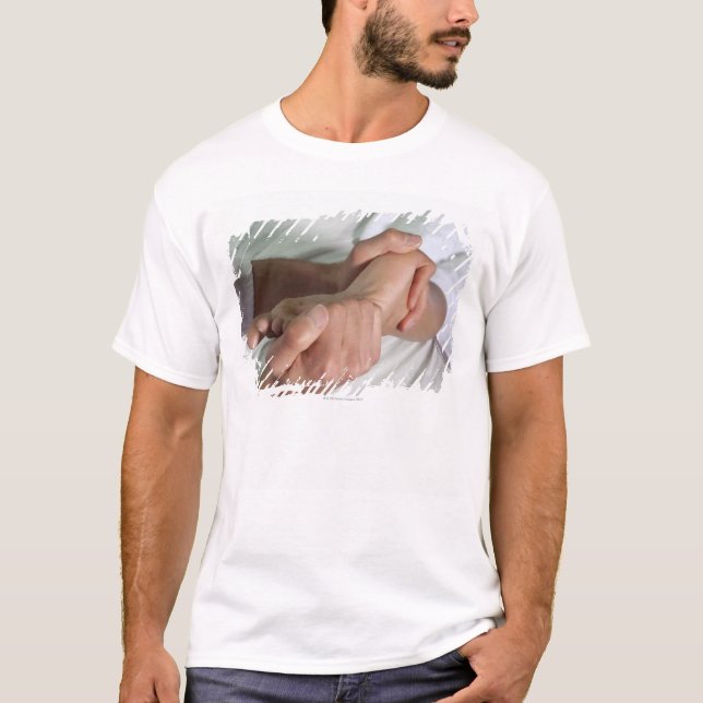 T-shirt Femme recevant le massage 2 de pied (Devant)