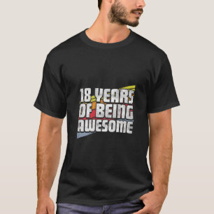 T-shirt Femmes 18 Ans D'être Génial 18e Anniversaire 200