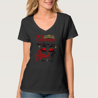 T-shirt Femmes Anniversaire Les Reines Féminines Sont Nées