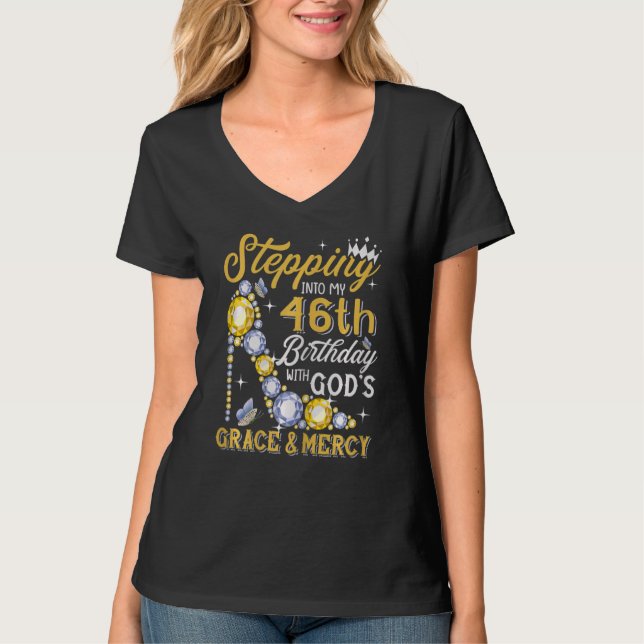 T-shirt Femmes Entrant Dans Mon 46E Anniversaire Avec Dieu (Devant)