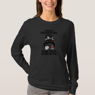 T-shirt Femmes je suis devenue une maman pompier maman pom