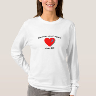 T-shirt Femmes - quelqu'un m'aime