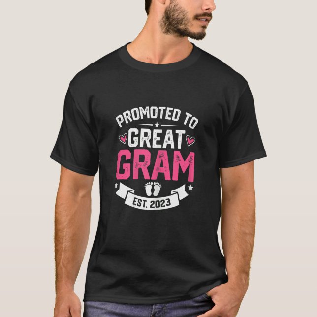 T-shirt Femmes Rétro Promu Au Grand Gram Est 2023 Femmes (Devant)