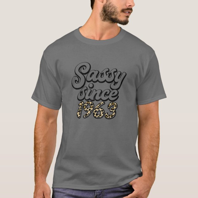 T-shirt Femmes Sassy Depuis 1963 Leopard Joyeux 59E Annive (Devant)