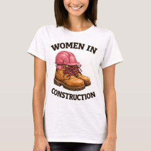 T-shirt Femmes sur des bottes de travail de construction e