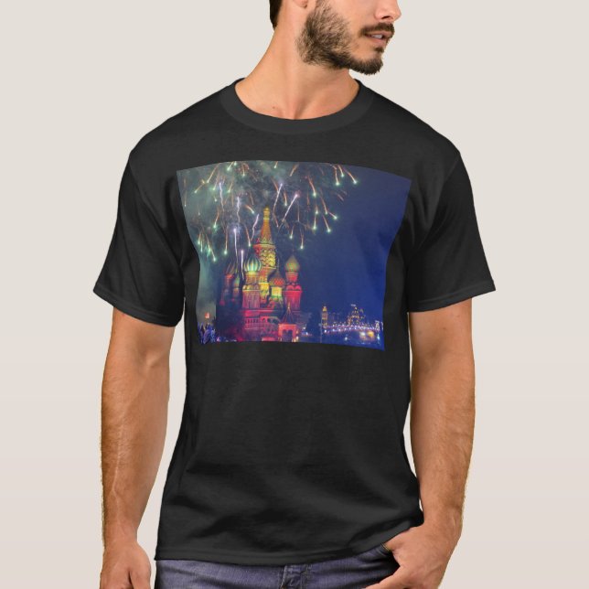 T-shirt Feux d'artifice au-dessus de carré rouge (Devant)