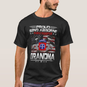T-shirt Fier 82e parachutiste aéroporté Grandma US Flag Ve