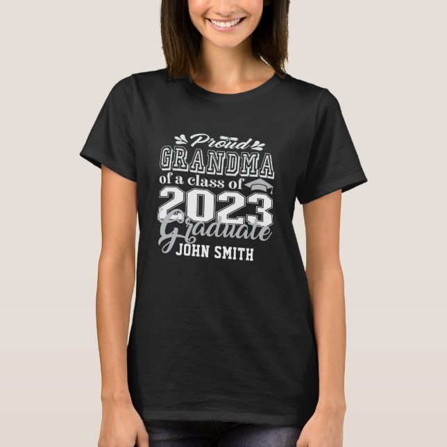 T-shirt Fier GRANDMA d'une classe de 2023 Graduate Senior (Devant)