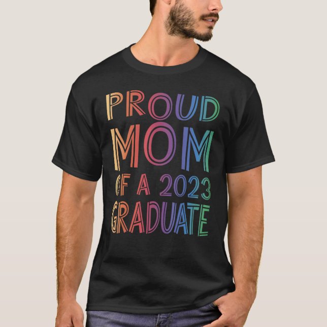 T-shirt Fier Maman d'un Diplôme de 2023 (Devant)