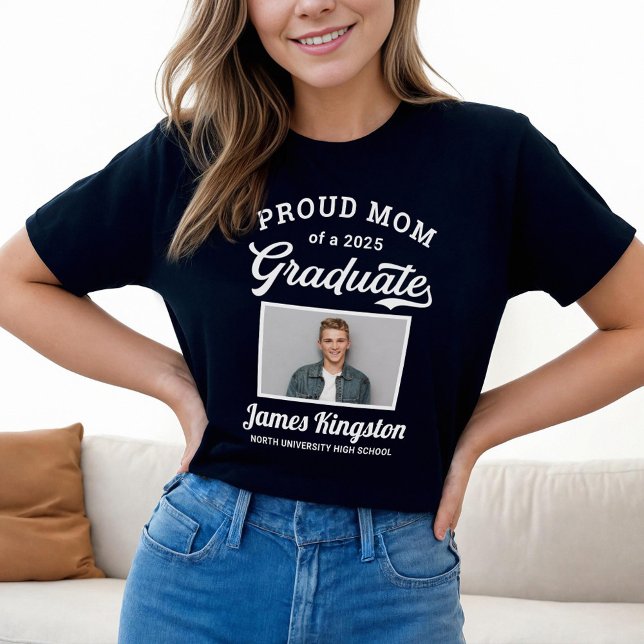T-shirt Fier maman d'une photo personnalisée noire de 2024 (Créateur téléchargé)