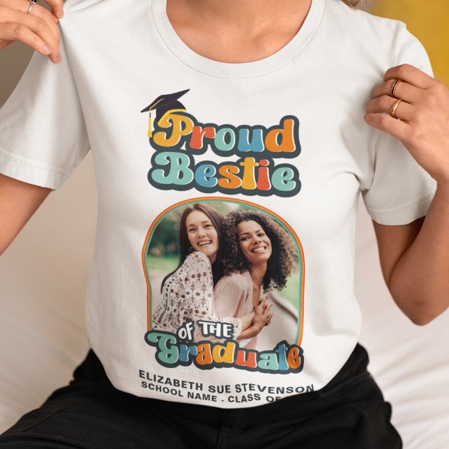 T-shirt Fière Bestie de la photo diplômée super retro (Créateur téléchargé)