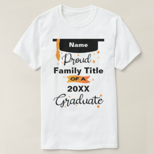 T-shirt Fière Famille Senior 2025 Nom personnalisé