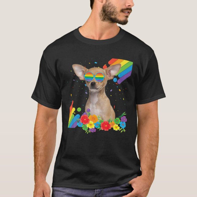 T-shirt Fière LGBT Gay Chihuahua Dog Pride drapeau Rainbow (Devant)