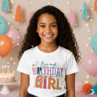 Fille de la fête de naissance