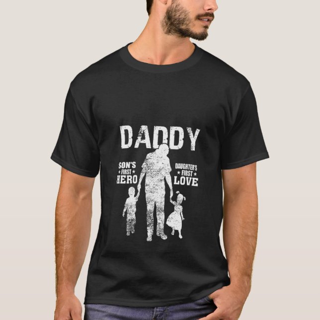 T-shirt Filles Papa A Fils Premier Héros A Filles Premier  (Devant)