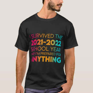 T-shirt Fin De L'Année Survivante De L'École 2021-2022 Étu