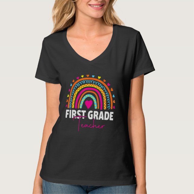T-shirt First Grade Teacher  Team 1st Grade Squad Rainbow  (Devant)