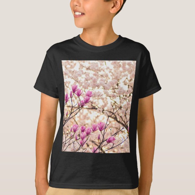 T-shirt Fleur de printemps rose pourpre en floraison (Devant)