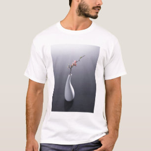 T-shirt Fleurs de cerisier dans le vase