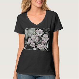 T-shirt Fleurs roses vintages sur une branche