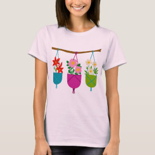 T-shirt fleurs sauvages dans des planteurs dynamiques