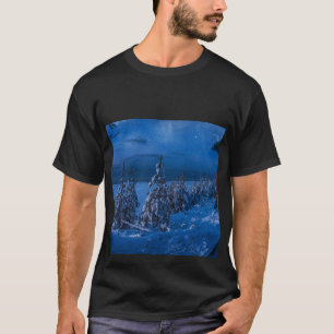 T-shirt Forest path at winter night