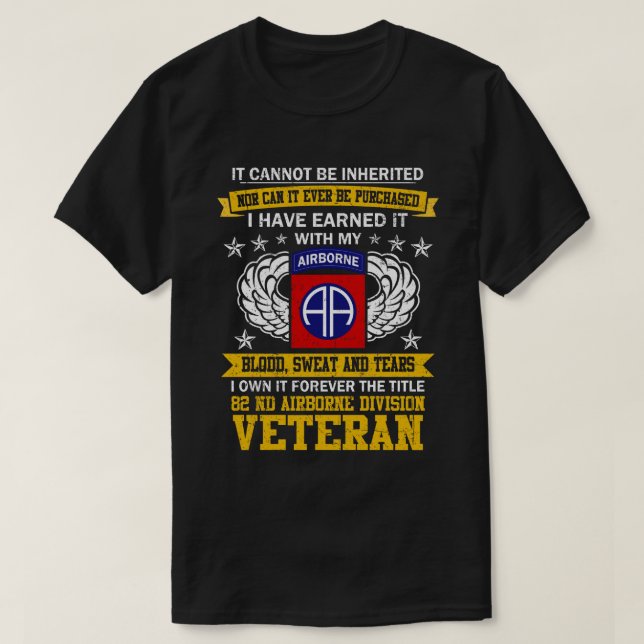 T-shirt Forever The Title 82Nd Airborne Division Veteran (Design devant)