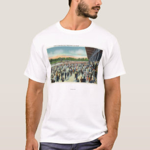 T-shirt Foules à la voie de course de Saratoga et au