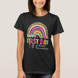 T-shirt Fournisseur De Garderie Leopard Rainbow Bienvenue 
