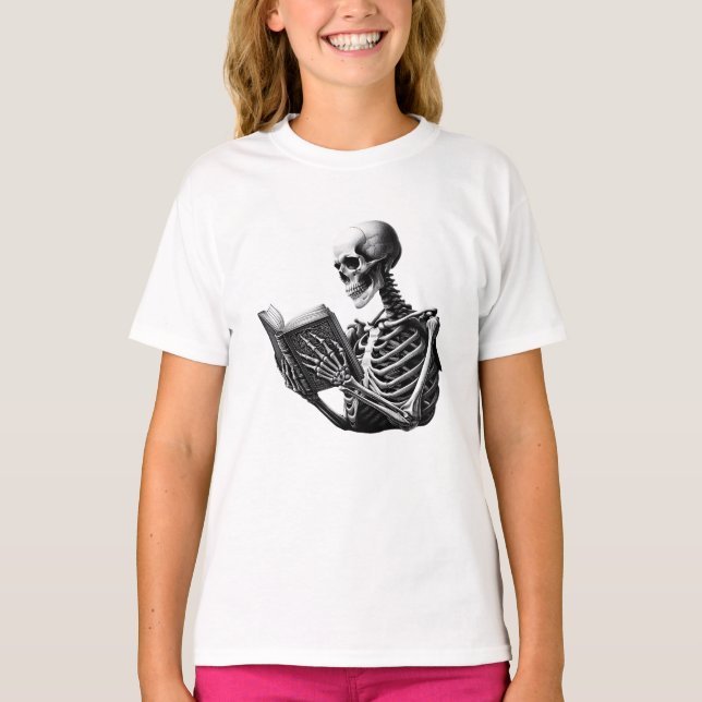 T-shirt Fun Facts About Skeletons and their Reading Habits (Devant)