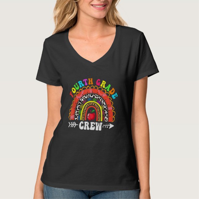 T-shirt Fun Fourth Grade Crew Rainbow First Day Cute Back  (Devant)