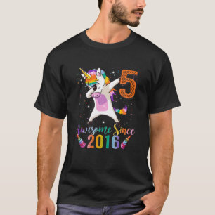T-shirt Funny 5E Anniversaire Awesome Depuis 2016 Unicorn