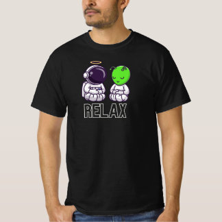 T-shirt Funny And Cute Relax Alien And Astronaut