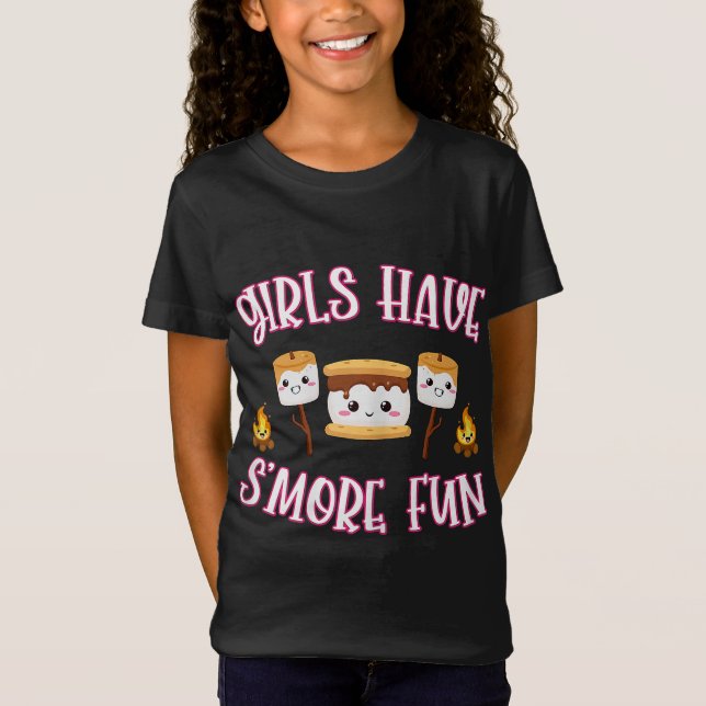 T-Shirt Funny Camping Smores Les filles ont plus amusant C (Devant)