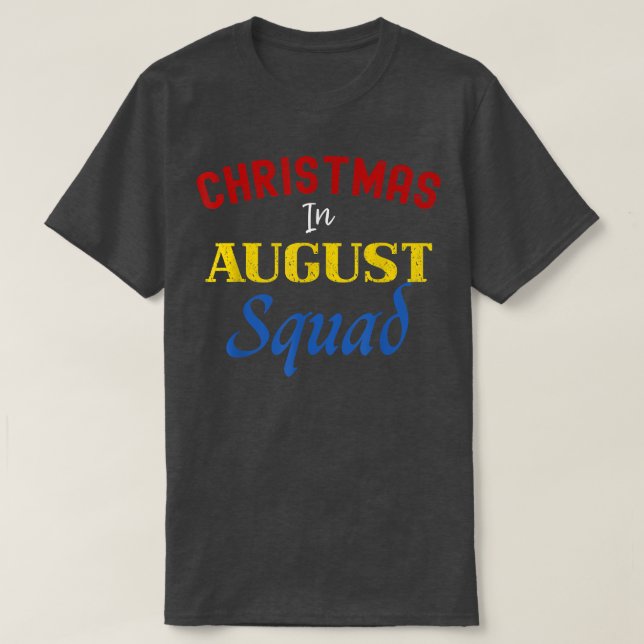 T-shirt Funny Christmas in August Squad Summer Group Santa (Design devant)