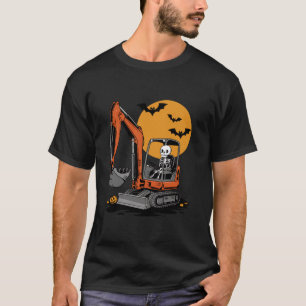 T-shirt Funny Skeleton Driving Excavator Halloween Constru