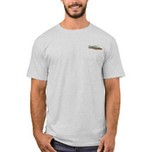 T-shirt futuriste avec voiture volante