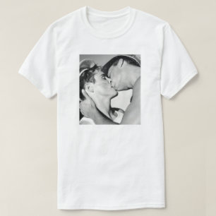 T-SHIRT GAY MALE KISS