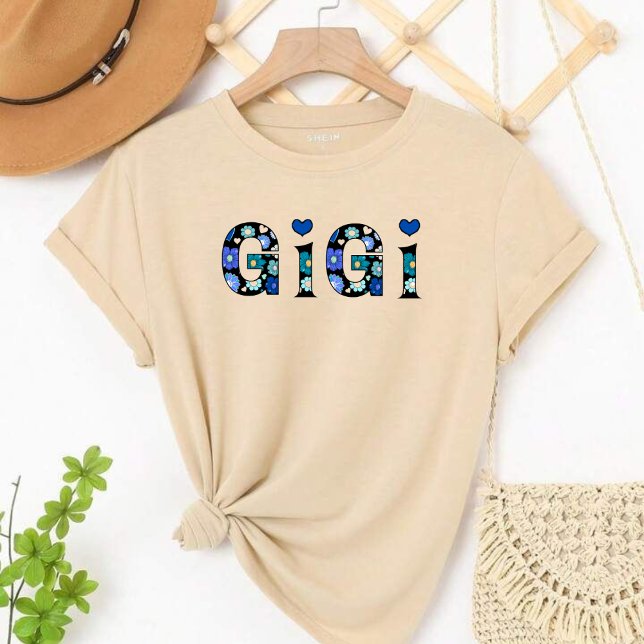 T-shirt gigi for grandma with hearts and flowers (Von Creator hochgeladen)