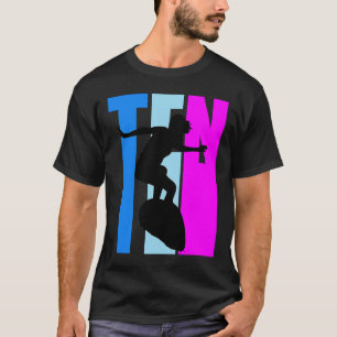 T-shirt Girl Riding Waves 10e Surf Anniversaire Pink Surfe