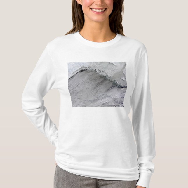 T-shirt Glace marine et rues nuageuses dans la mer de Béri (Devant)