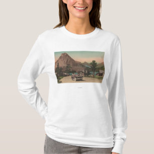 T-shirt Glacier, TA - vue de deux chalets et Mt. Rockwell