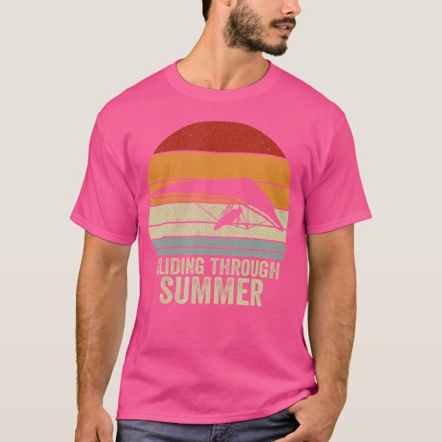 T-shirt Gliding Through Summer Hang Glider (Devant)