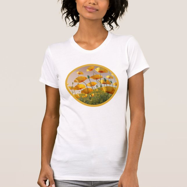 T-shirt Golden California Poppy Meadow Women. (Devant)